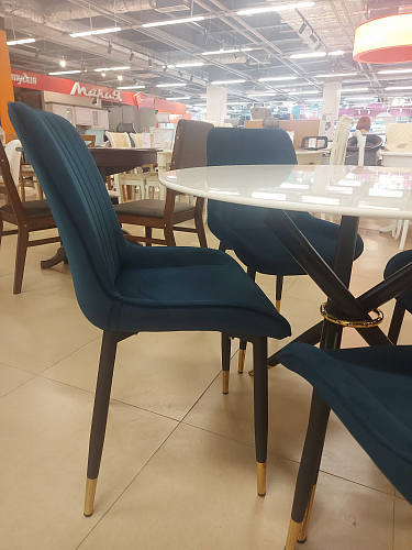 Стеклянный стол Rock 100х75 white / black из шоурума 2